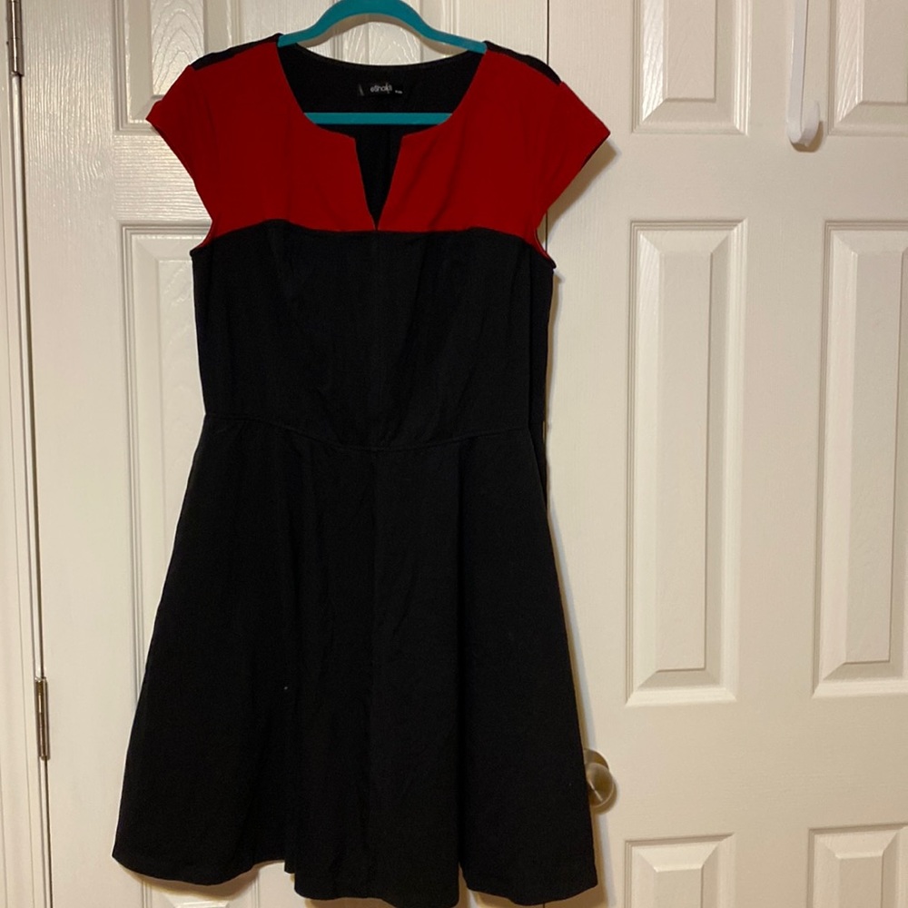 Adorable red and black dress.